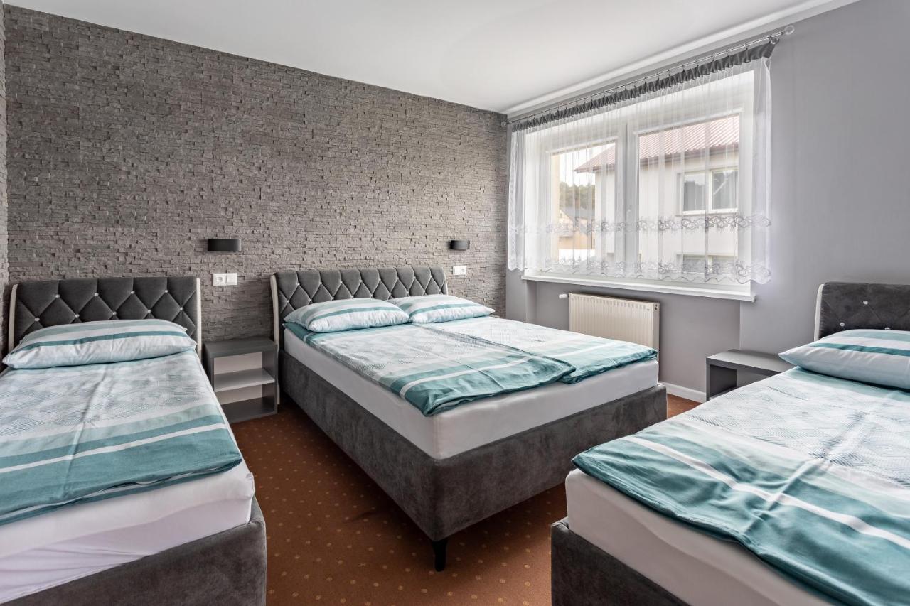 Pokoje Goscinne Katarzyna Kur Dębki Exterior foto