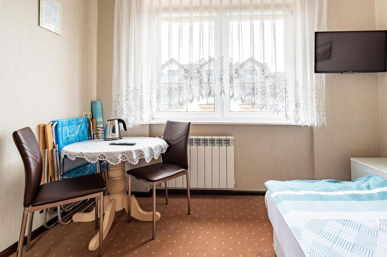 Pokoje Goscinne Katarzyna Kur Dębki Exterior foto